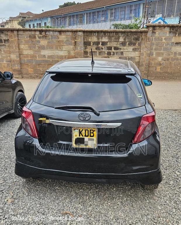 Toyota Vitz 2014 Black
