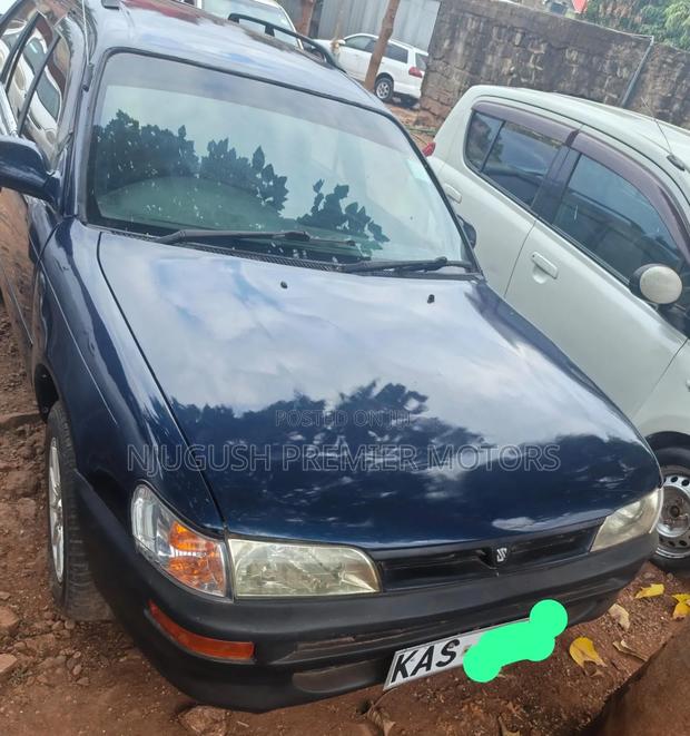 Toyota Corolla 1997 Blue