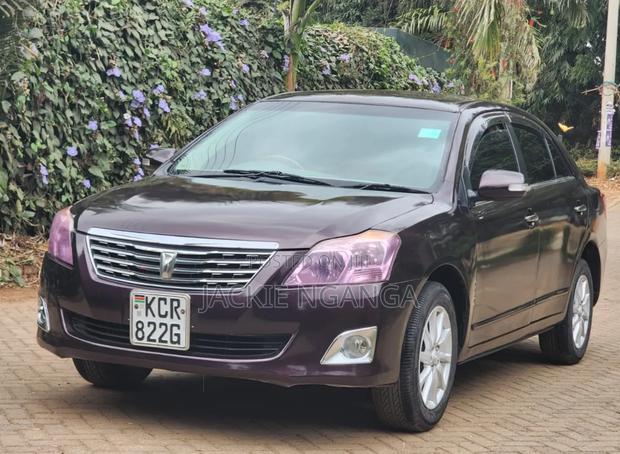 Toyota Premio 2011 Maroon