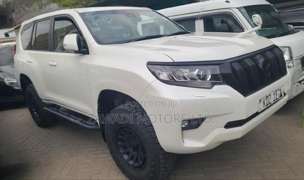 Toyota Land Cruiser Prado 2.7 2020 White