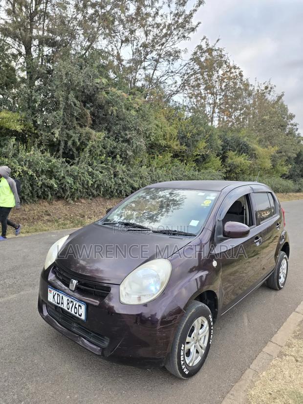 Toyota Passo 1.0 FWD 2013 Burgundy