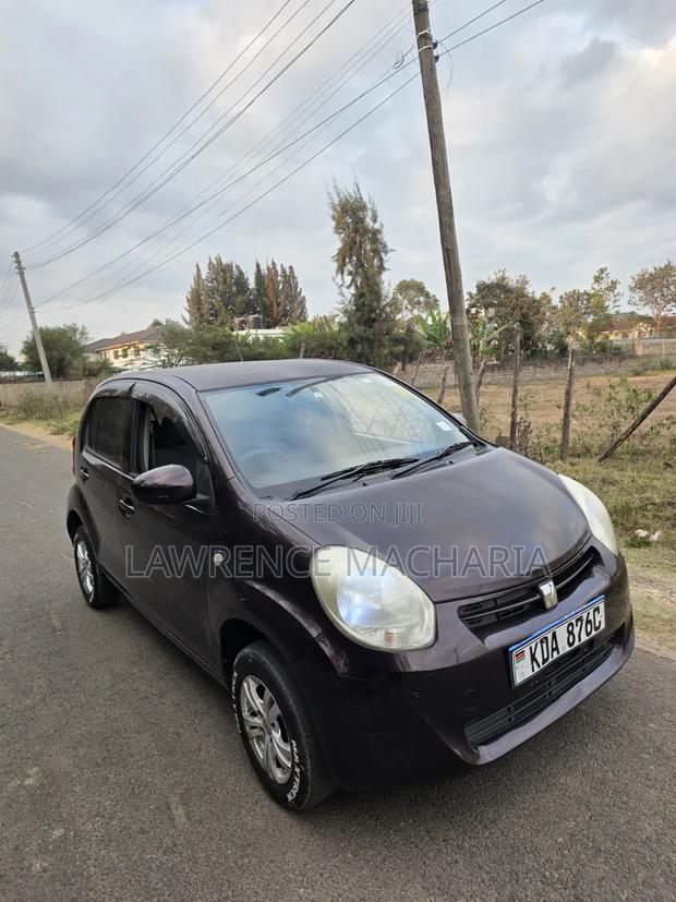 Toyota Passo 1.0 FWD 2013 Burgundy