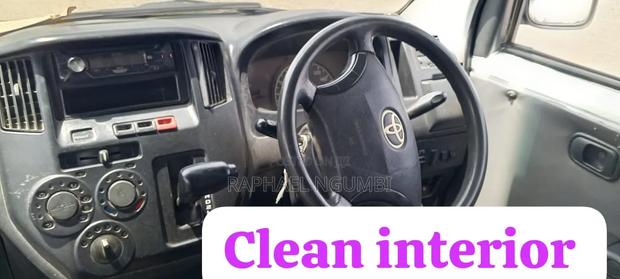 Toyota TownAce 2009 White