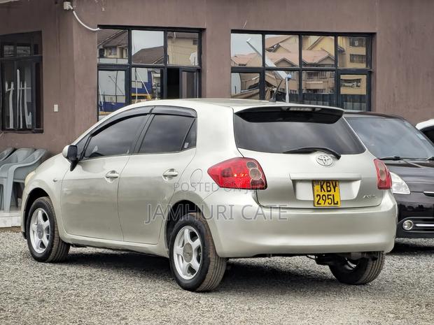 Toyota Auris 2007 Silver