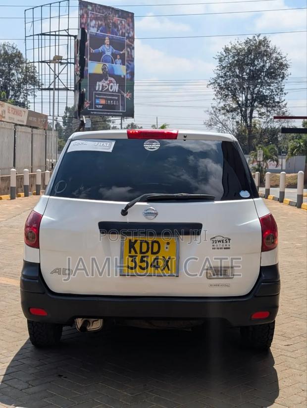 Nissan Advan 2015 White