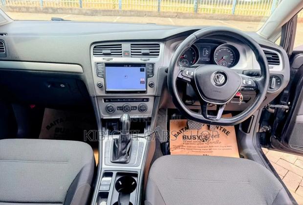 Volkswagen Golf 2015 Black