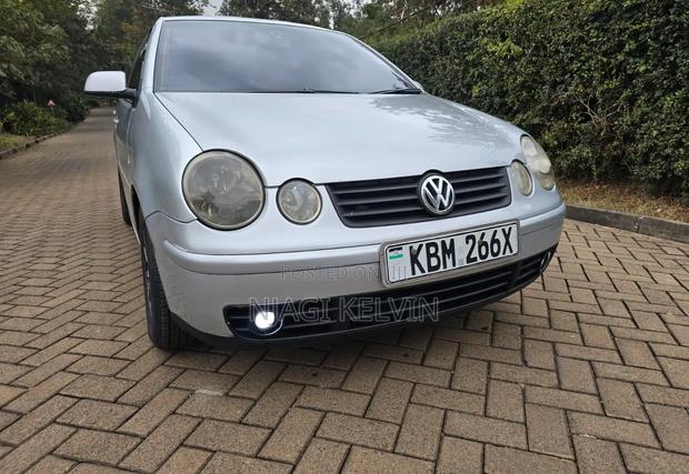 Volkswagen Polo 1.4 FSI 2005 Silver