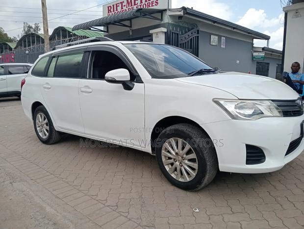Toyota Corolla Fielder 2015 White