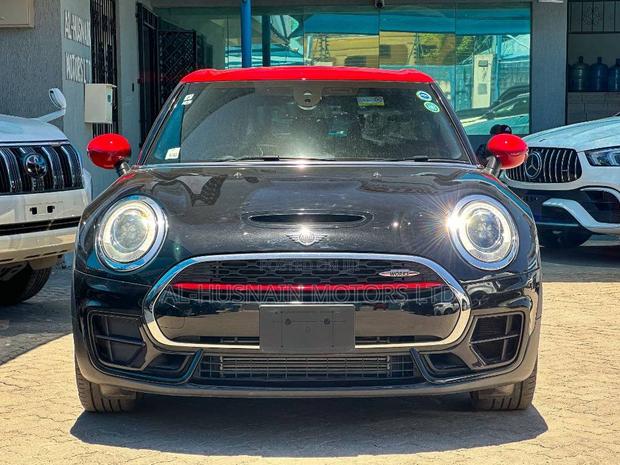 Mini Clubman Cooper ALL4 2019 Black