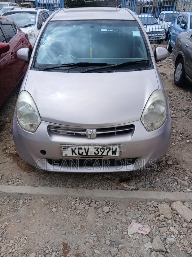 Toyota Passo 2012 Pink
