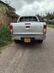 Toyota Hilux 2013 Silver for sale