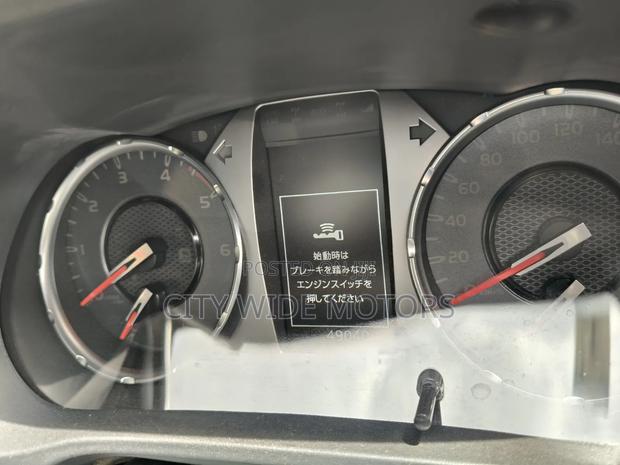 Toyota Hilux 2022 Black