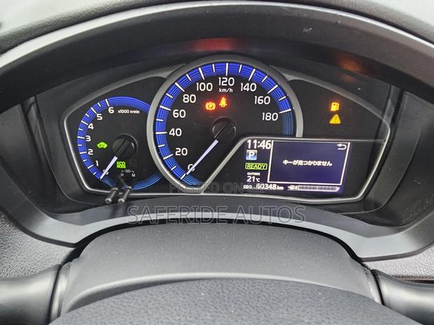Toyota Axio 1.5 Hybrid G 2WD 2020 Pearl