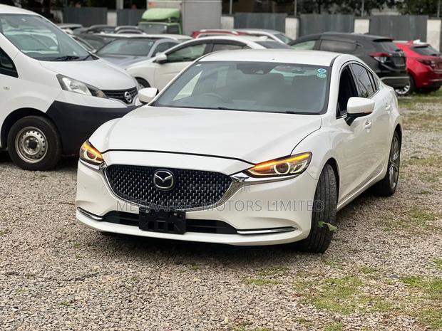 Mazda Atenza 2019 White