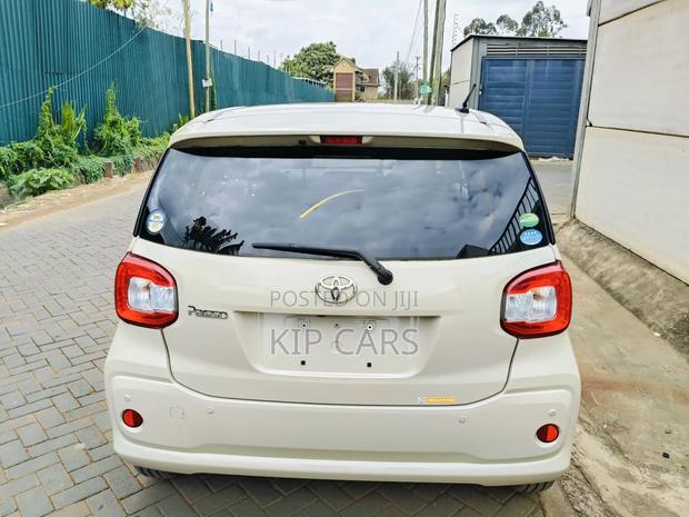 Toyota Passo 1.0 FWD 2019 Ivory