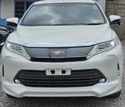 Toyota Harrier 2.5 Hybrid 4WD 2019 White for sale