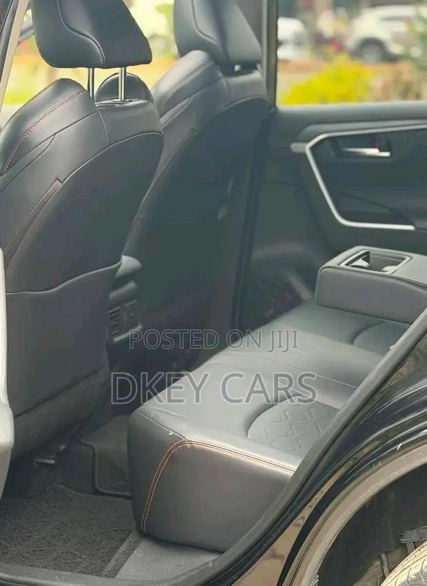 Toyota RAV4 2019 Black