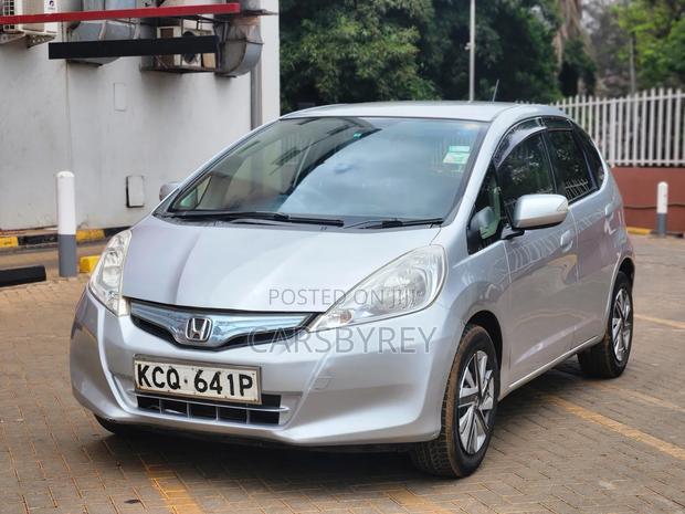 Honda Fit 2012 Silver