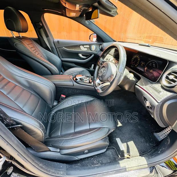 Mercedes-Benz E200 2019 Matt Black