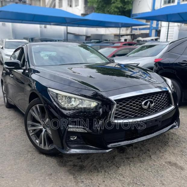 Nissan Skyline 2019 Matt Black