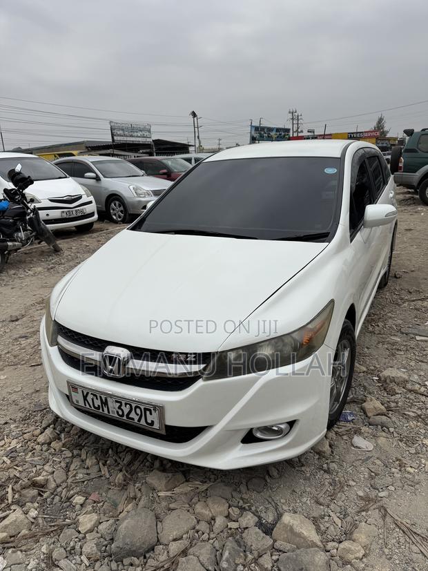 Honda Stream 1.7i LS 2010 White