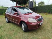 Toyota Vitz 2001 Burgundy for sale