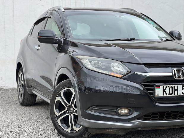 Honda Vezel 2015 Brown