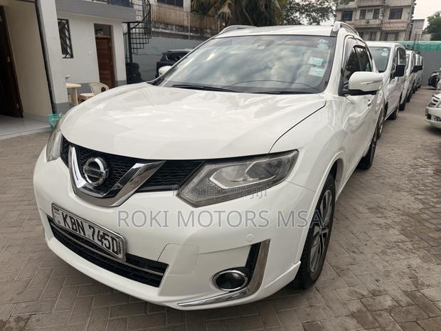 Nissan X-Trail 2016 White