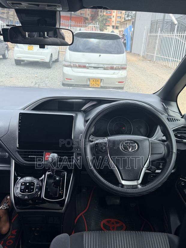 Toyota Voxy 2019 Black