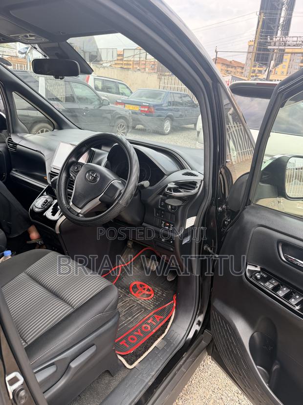 Toyota Voxy 2019 Black