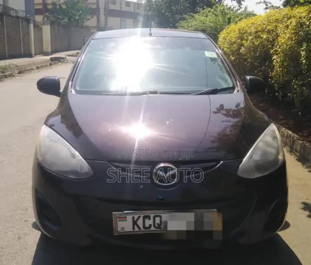 Mazda Demio 2012 Burgundy