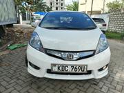 Honda Fit Shuttle 2014 White for sale