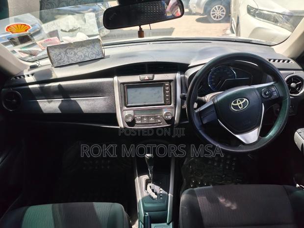 Toyota Corolla Fielder 2015 Silver