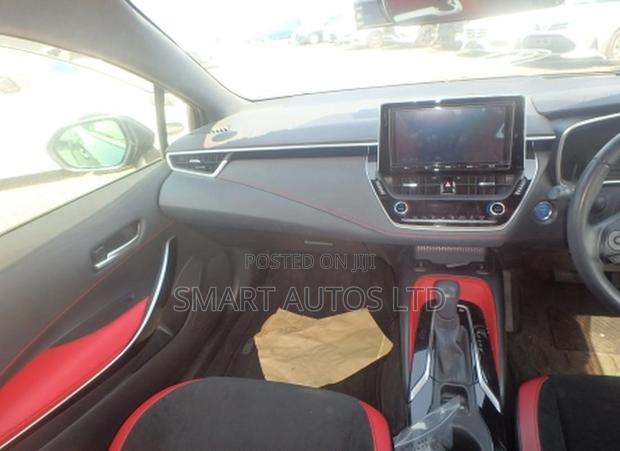 Toyota Corolla LE Eco (1.8L 4cyl 2A) 2018 Black