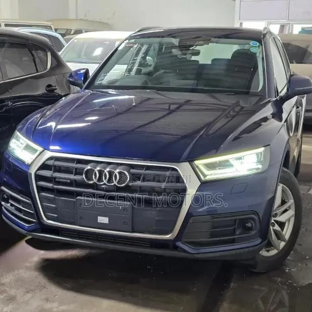 Audi Q5 2.0T Premium AWD quattro 2019 Blue