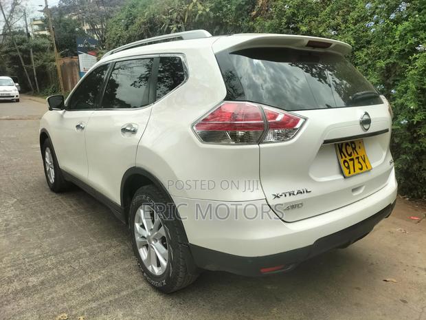 Nissan X-Trail 2014 White