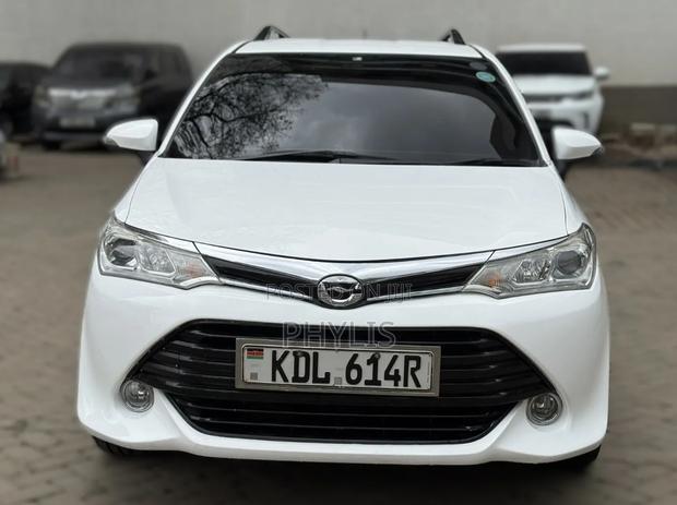 Toyota Corolla Fielder 1.5 Petrol FWD 2016 White