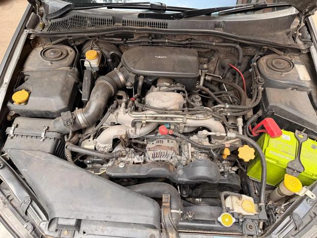 Subaru Legacy 2.0 2007 Silver