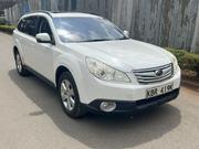 Subaru Outback 2021 White for sale