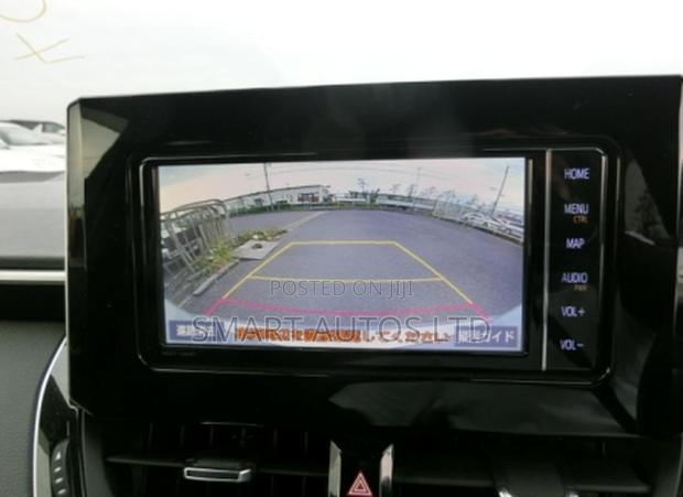 Toyota Corolla LE Eco (1.8L 4cyl 2A) 2018 Silver
