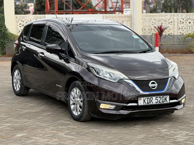 Nissan Note 1.2 Hybrid 2017 Brown