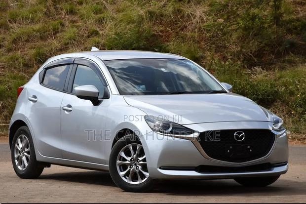 Mazda 2 2020 Silver