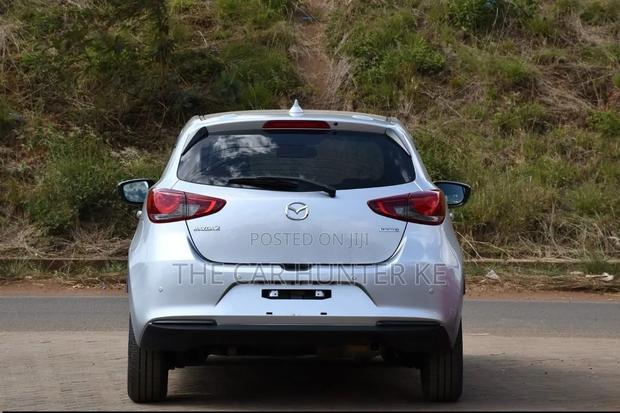 Mazda 2 2020 Silver