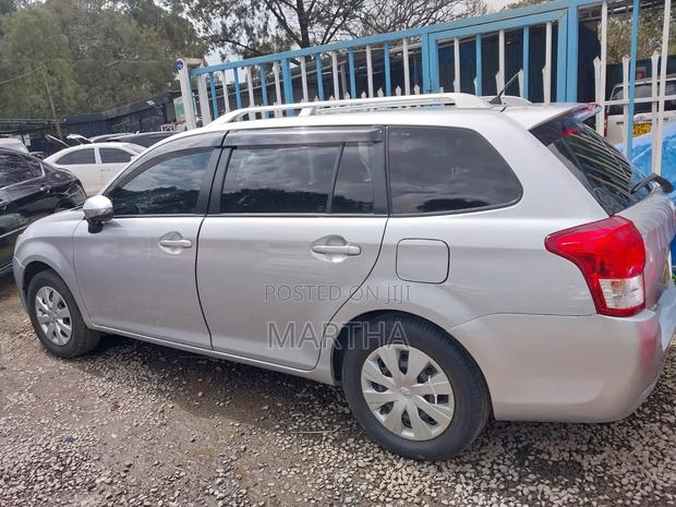 Toyota Corolla Fielder 2015 Gray