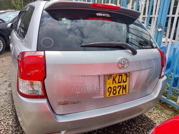 Toyota Corolla Fielder 2015 Gray