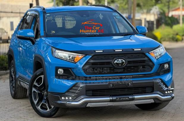 Toyota RAV4 Adventure 2019 Blue
