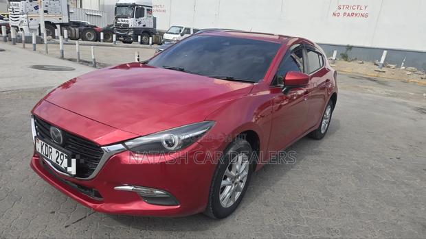 Mazda Axela 2017 Red