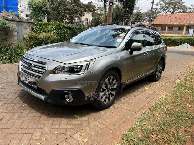 Subaru Outback 2.5i Limited 4dr Wagon AWD (2.5L 4cyl CVT) 2015 Gold