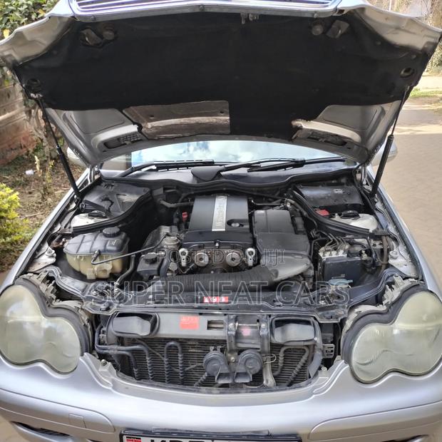 Mercedes-Benz C180 2006 Silver