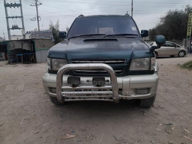 Isuzu Trooper 1998 Green